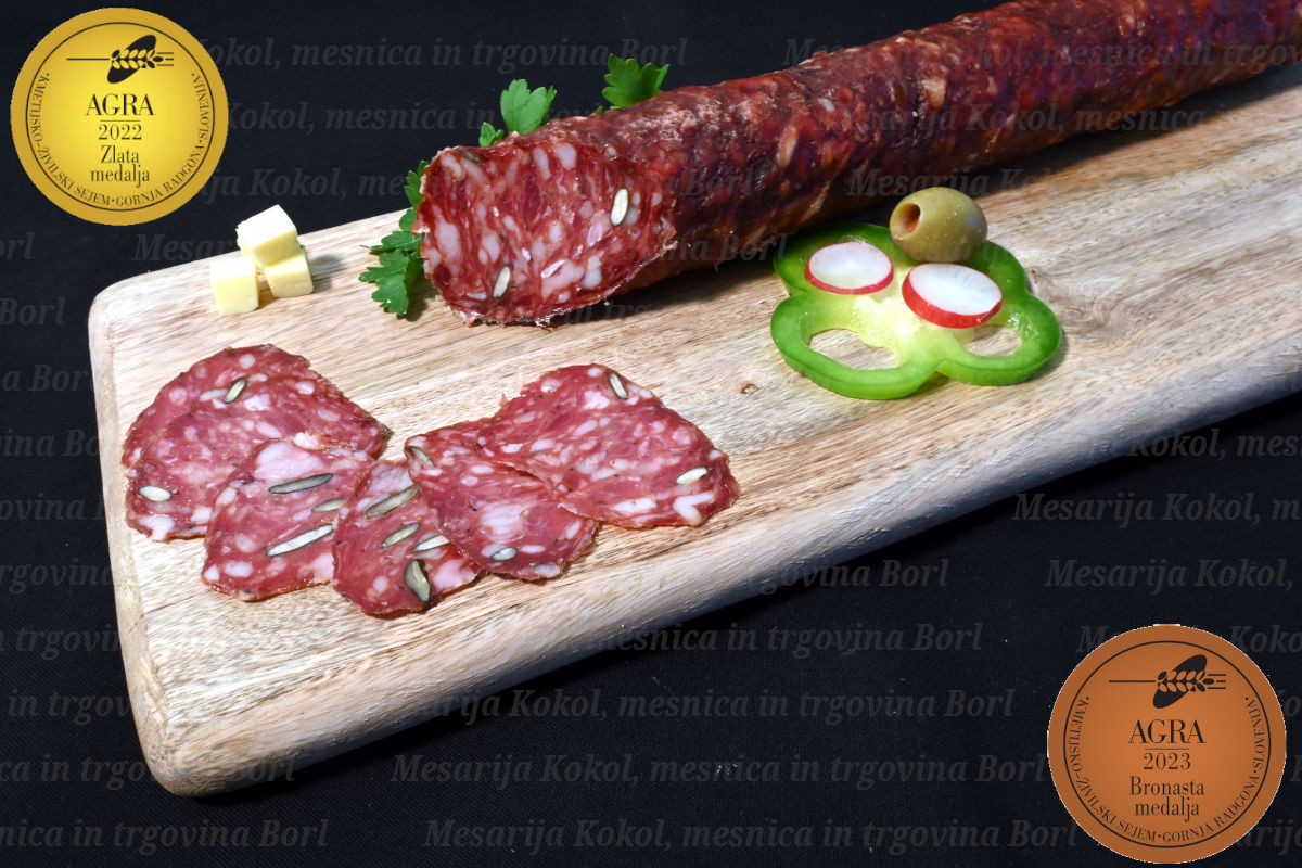  Mesarija Kokol - Suha salama z bučnimi semeni  